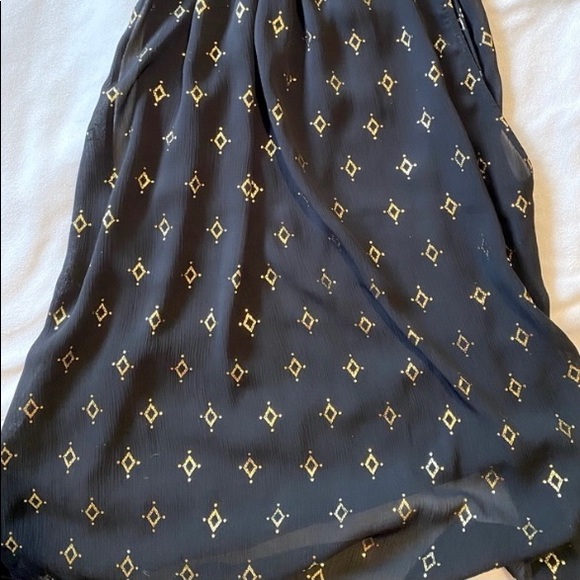 NWOT Ruffled H&M Top - Picture 5 of 5